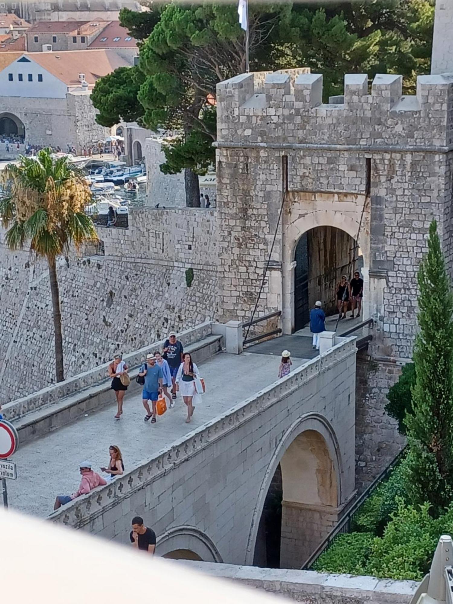 Old Town Gate Hotel Dubrovnik Exterior photo